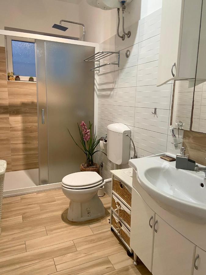Paula Apartment Banjol